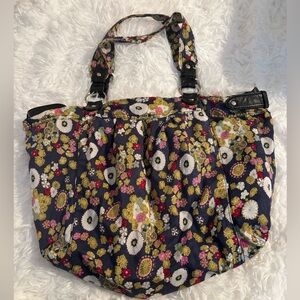 AMICI ACCESSORIES TOTE